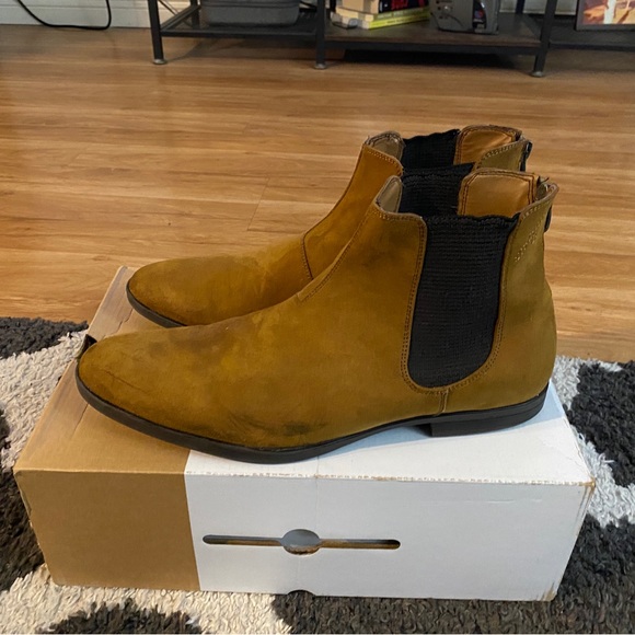 Call it Spring - Adaliwen Chelsea Boot in brown - Picture 3 of 5